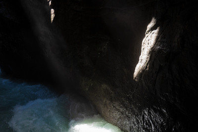 巴伐利亚州Garmisch-Partenkirchen附近的“Partnachklamm”