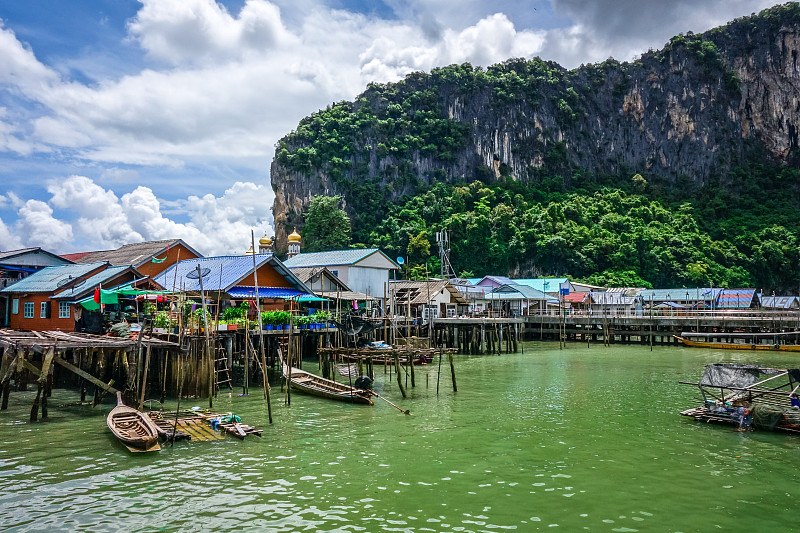 泰国攀雅湾的Koh Panyi渔村