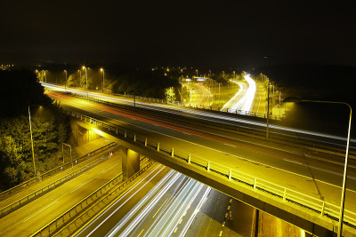 M25轻轨(长时间暴露在交通中)