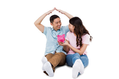 快乐的年轻夫妇与猪bak