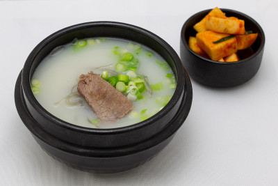 韩国菜牛腿骨汤