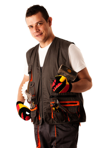 穿着工作服的建筑工人