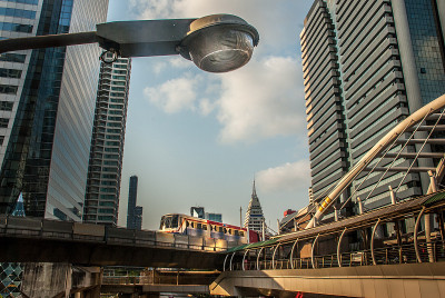 泰国曼谷的空中列车
