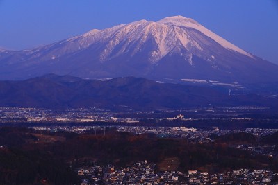 山上的日出