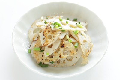 中餐，莲藕和春笋炒
