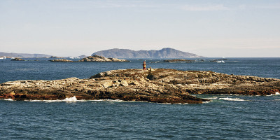 海峡标志，岛屿和冰山