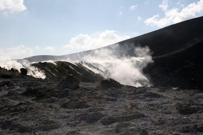 伊索尔火山，西西里亚，地中海