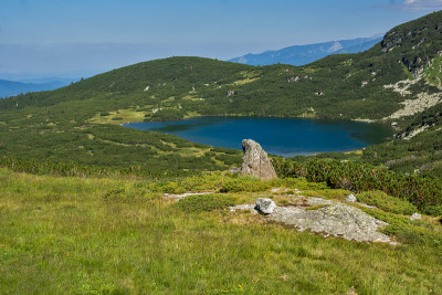 下湖，七瑞拉湖，瑞拉山