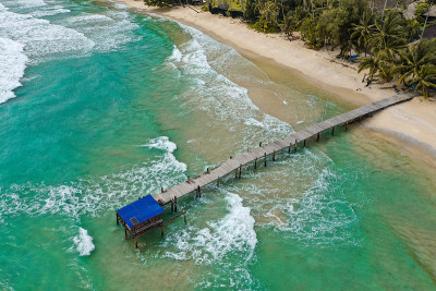 秘密日落海滩在koh Kood，特拉特，泰国