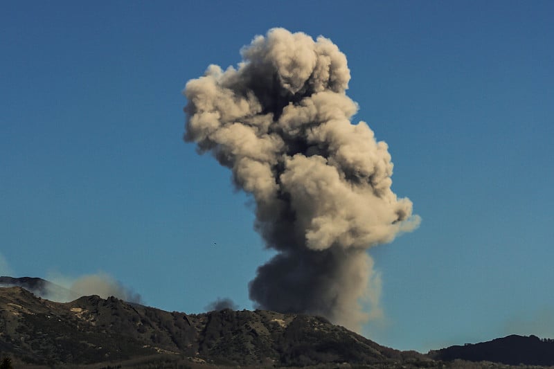 埃特纳火山喷发