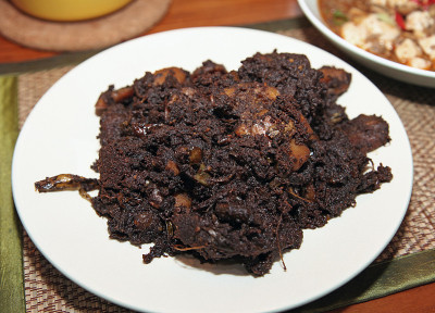 西苏门答腊菜，牛或牛肉炒饭