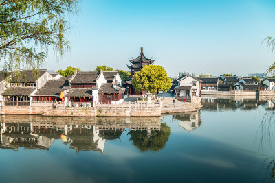 江南古镇街景