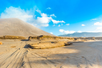 瓦努阿图塔纳岛亚苏尔火山。