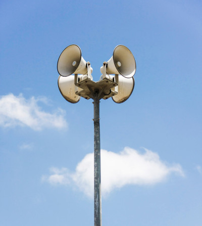 megaphone pole