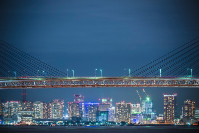 横滨湾大桥夜景