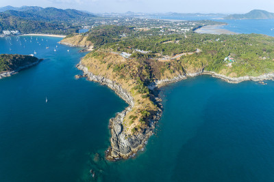 无人机鸟瞰泰国普吉岛，美丽的风景安达曼海夏季