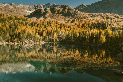 山湖