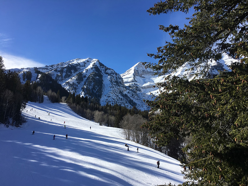 冬季的圣丹斯山度假村