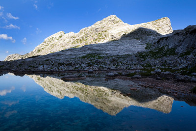 山映湖