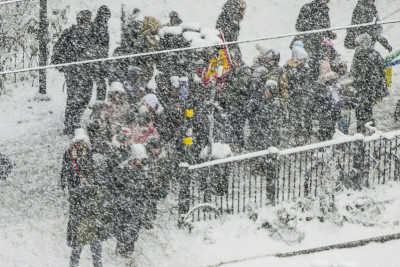 瑞典斯德哥尔摩，第一场雪，一片混乱。