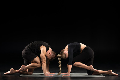 几个执行acroyoga