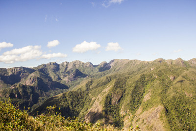 特雷索波利斯山