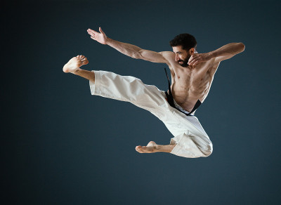 Karateka Sensei at work