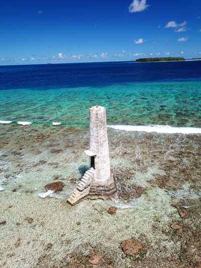环礁的边缘和沙天堂在Truk泻湖，Chuuk
