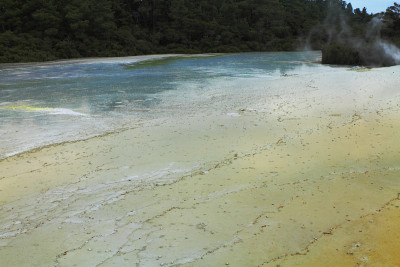 火山温泉