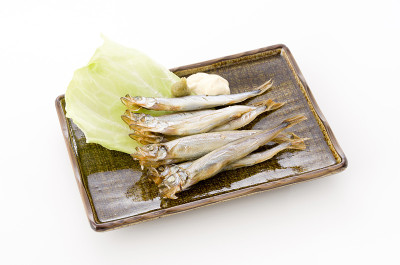 在盘子里烤了小光水烟
