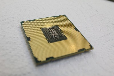 英特尔处理器cpu特写电脑775引脚