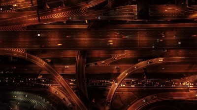 汽车交通高速公路公路交叉口航拍夜景