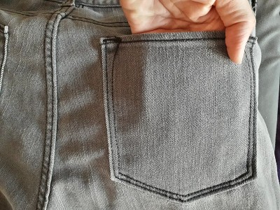 灰黑牛仔布