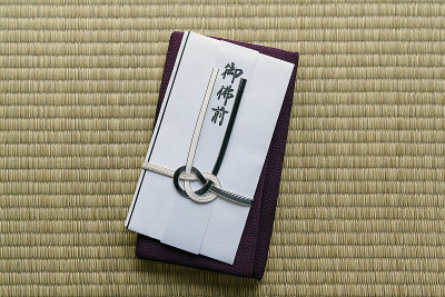 给死者家属的礼金(日本文化)