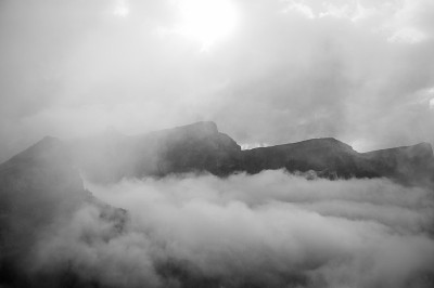 在埃塞俄比亚塞门山脉徒步旅行