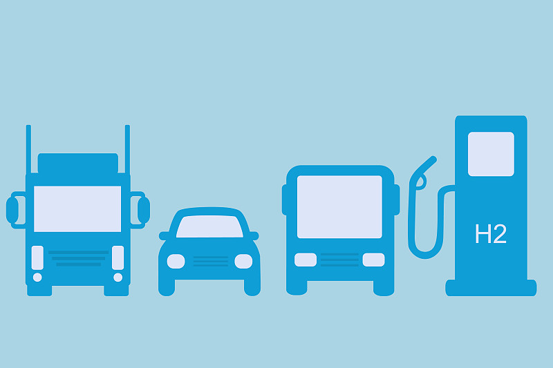 汽车，巴士和卡车在加氢站的正面视图