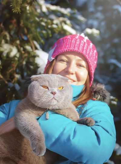 猫先生在户外