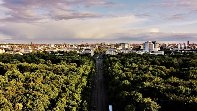 柏林胜利方尖碑上空360度