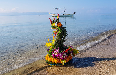 龙漂浮