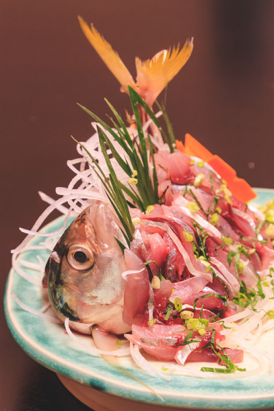 鲭鱼生鱼片，日本料理