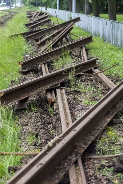 Liquidation of old rusty tram tracks, replacement 
