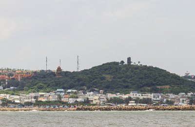 越南平顺省潘堤市全景。