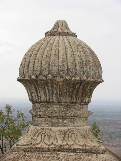 Bhuleshvar寺庙的圆顶