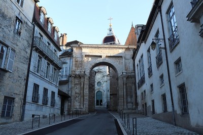 黑门Besançon -罗马加洛凯旋门2世纪