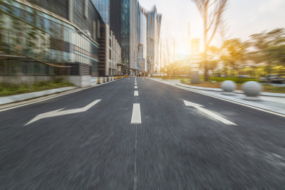 中国现代城市的柏油路
