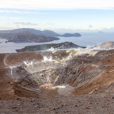 利帕里群岛活火山