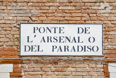 Ponte del 'Arsenale o del Paradiso(意为“兵工厂”或“天堂”地区)