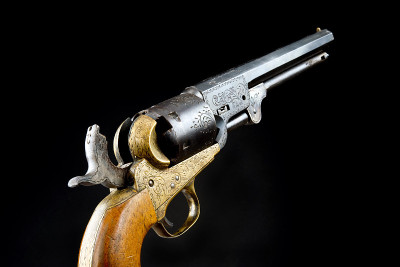 西部六个射击。