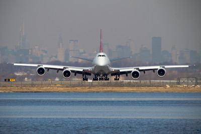 波音747 - 800