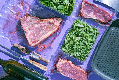 生牛肉牛排